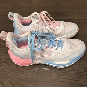 Qiadan Blue/Pink Basketball Shoes